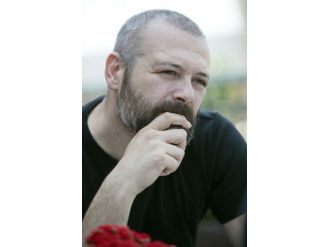 Şehir Tiyatroları’ndan “Levent Üzümcü’nün Yanındayız Açıklaması