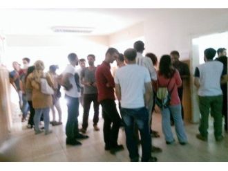 Nüfus Müdürlüklerinde Son Gün Yoğunluğu