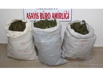 Karacabey Polisinden Uyuşturucu Satıcılarına Darbe