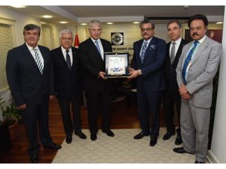 Pakistan’dan İzmir’e Özel İlgi