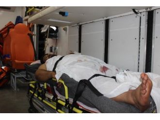 Işid, Bombalı Araçla İntihar Saldırısı Düzenledi, Ölen Ve Yaralananlar Var