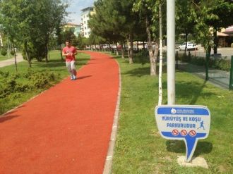 Uşak’ta Yürüyüş Yolları Yeniden Düzenlendi