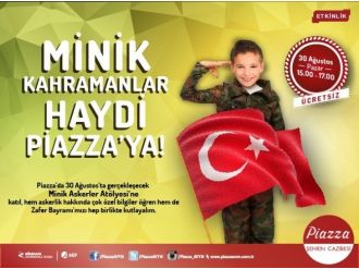 Minikler Asker Kıyafeti Giyip Selam Çakacaklar
