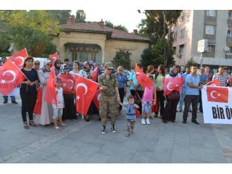 Kırıkhan’da ‘Teröre Lanet’ Yürüyüşü