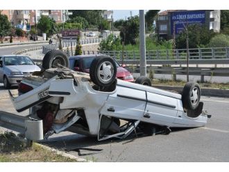 Sinop’ta Otomobil Takla Attı: 1 Yaralı