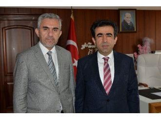 Vali Güzeloğlu’ndan, İl Müftüsüne Hayırlı Olsun Ziyareti