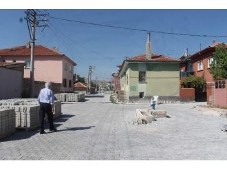 Emirdağ’da Üst Yapı Çalışmaları Devam Ediyor