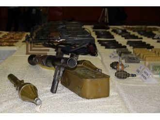 Çay Bahçesinden ’Cephanelik’ Çıktı