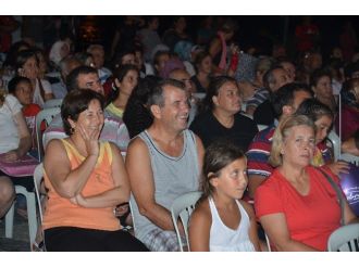 Kuşadası’nda Açık Hava Film Günleri Devam Ediyor