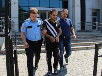 Kova Cinayetinin Zanlısı Polise Teslim Oldu