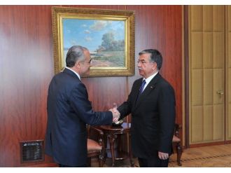 Kültür Ve Turizm Bakanı Topçu, Meclis Başkanı Yılmaz’ı Ziyaret Etti