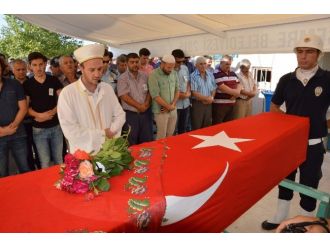 Nişanlısı Tarafından Öldürülen Polis Son Yolculuğuna Uğurlandı