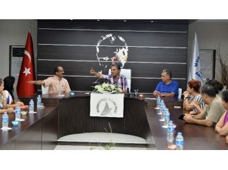 Muratpaşa Belediyesi Personeline İşaret Dili