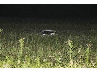 Polisin Peşinde Olduğu Otomobil Kaza Yaptı