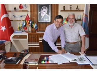 Oruçöz’den Anamur Belediye Başkanı Türe’ye Ziyaret