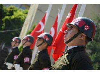 Tatvan’da 30 Ağustos Zafer Bayramı