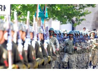 Isparta’da 30 Ağustos Töreni