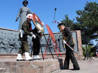 Erzurum’daki 30 Ağustos Törenine Dua Ederek Gözyaşı Döken Kadın Damga Vurdu