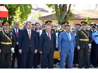 30 Ağustos Kutlamalarında Anons Krizi