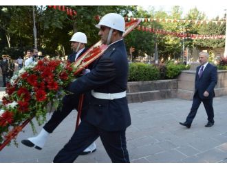 Malatya’da 30 Ağustos Zafer Bayramı Kutlamaları