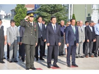 Dilovası’nda 30 Ağustos Zafer Bayramı Törenle Kutlandı