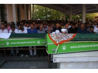 Orman Yangının İzlerken Hayatlarını Kaybeden Çifte Son Görev