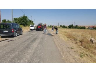 Özkonak Ayhan Yolu Bakım Onarım Çalışmaları Başladı
