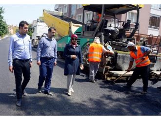 Meram’da Aynı Gün Beş Mahalleye Asfalt