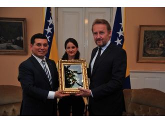 Akdeniz Belediyeler Birliği Başkanı Tütüncü’den İzzetbegoviç’e Ziyaret