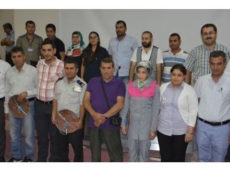 Viranşehir’de Stk’lardan Hastane Personeline Plaket‏