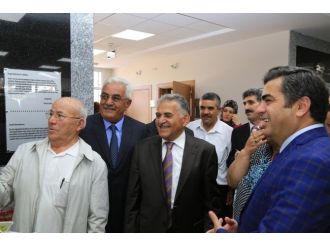 Hayırsever Melikgazi Belediyesinden Sağlık Merkezi İçin Karacaoğlu Mahallesinde Arsa Tahsisi