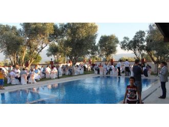 İzmir’deki Erzurumlular Teröre Karşı Tek Yürek Oldu