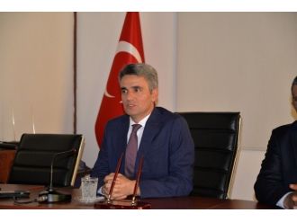 Bolu Valisi Aydın Baruş, Yabancı Öğrencileri Ağırladı