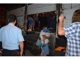 Kamyon Kasasından 115 Kaçak Çıktı