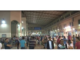 İzmir’de Balık Sezonu Açıldı
