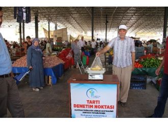 Semt Pazarlarına Tartı Kuruldu