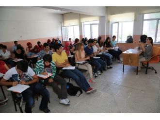 Melikgazi Belediyesi Eğitim Ve Öğretim Kursları Başlıyor