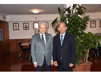 Endonezya’ya İşbirliği Çağrısı