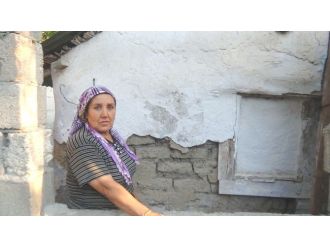 (Özel Haber) Baraka Evi Bakımsızlıktan Yıkılmak Üzere Olan Şehit Ailesinin Sitemi