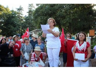 Tekirdağ’da Kadınlar Terörü Lanetledi