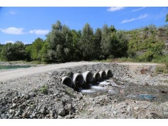 Sapanca Belediyesi Ekipleri Mesafe Tanımadan Hizmete Devam Ediyor