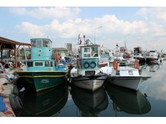 Yalovalı Balıkçılar Karadeniz’in Yolunu Tuttu