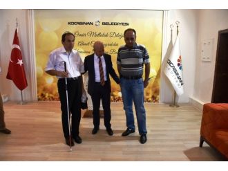 Çolakbayrakdar’dan Görme Engellilere Beyaz Baston