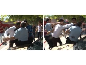 Polise Önce Kafa Attı, Ardından Yumruk !