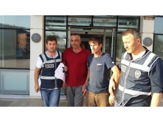 Polise Esrar Satmaya Kalktılar