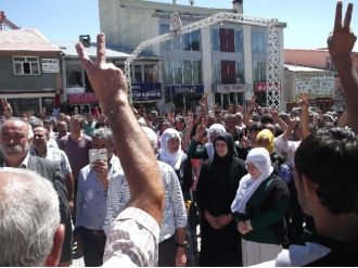 Varto’da ‘Barış’ Mitingi