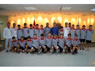 Genç Şampiyonlar Başkan Şirin İle Bir Araya Geldi