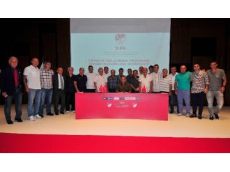 Fatih Terim’den Alt Yapı Antrenörlerine Ders