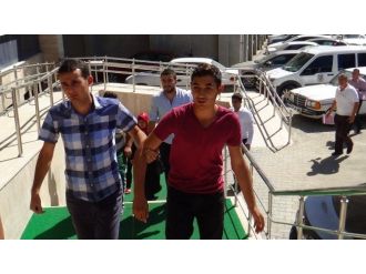 Plajda ’Don’ Kavgasında Bıçaklayan Taraf Konuştu