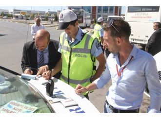 Sivas’ta Halk Otobüslerinden Çıkanlar Şaşırttı